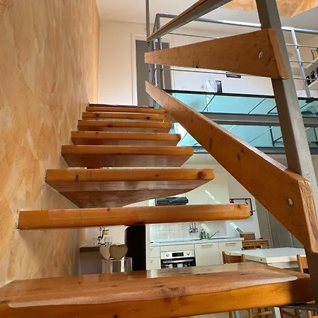 81, Bright Miniloft With View Apartamento Barni