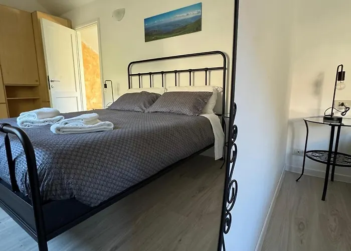 81, Bright Miniloft With View Appartement *